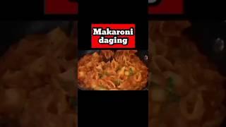 Masak daging dengan campuran unik