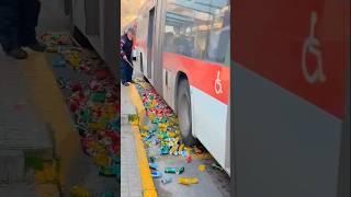 This guy has found the perfect solution! #shortvideo @FAHIMKHANARMAN577