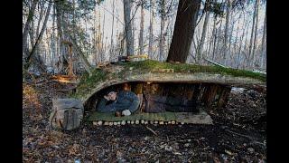 Building a bushcraft shelter | overnight in the rain