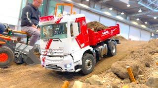 AMAZING RC TRUCKS AND TRAC LOADER AT WORK - Modell-Hobby-Spiel Leipzig - MB Actros