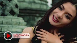 Ika Putri - Cinta Jangan Kau Pergi (Official Music Video NAGASWARA) #music