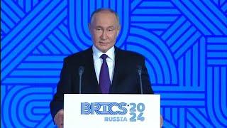 «Мы уже обогнали «Большую семерку»!»: Владимир Путин заявил о растущей роли БРИКС