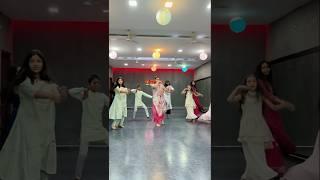 Dazzler The Dance Studio Dance cover.#dance #bollydazzle #dancecover #bollywooddance #choreography