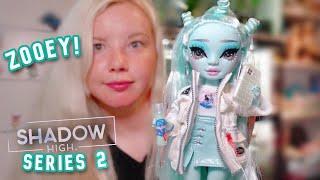 ALIEN SHADOW HIGH DOLL! Zooey Electra Review