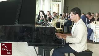 On Wings of Song - Piano Adventures/3B/Performance Book