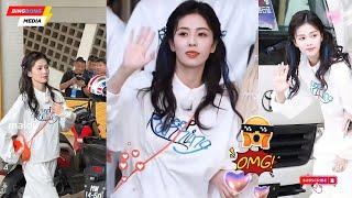 Bai Lu’s Blue Curls Ignite Macau’s Running Man Finale – Wow!