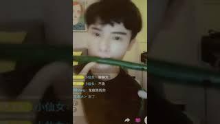 抖音小仙女舞蹈#王森是疯子才艺表演【笑傲江湖东方不败王森精彩瞬间录屏展示，王森是疯子的才艺表演，中国风古典舞蹈古韵古色古香#王森是疯子 原创