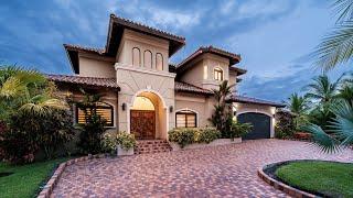 Beachfront Home for Sale near David Panama  | Joanne Hatch Real Estate | B120520251