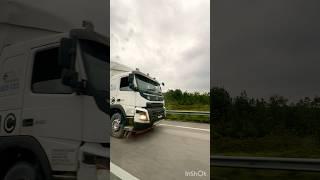 Volvo#truck #trucking #truckdriver #trucks #trucker #trucker #lori #malaysia #shorts #trucklife