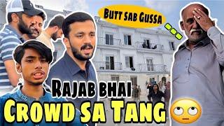 Rajab Bhai Ka Ghar ka Bahir Crowd|| Butt sab Gussa || @rajabbutt94#trending #rajabfamily #viral