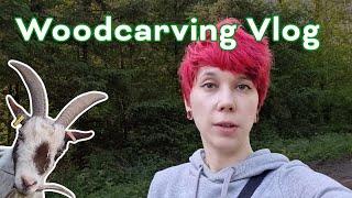 Woodcarving Vlog | Carving, walking, chatting | QA