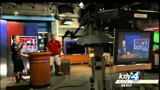 Erik goes to sportscaster camp