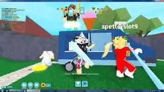 Roblox Icebreaker - playing with fans