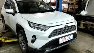 Фаркоп и защита картера на Тойота Рав-4 5-го поколения. Установка в Твери. (Toyota RAV4 V)