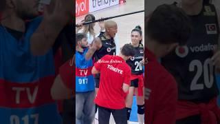 Melissa Vargas nail injury #melissavargas #vargas #injury #voleybol #voleibol #volleyball #sports