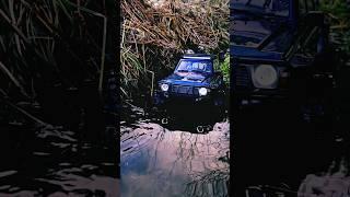 Nissan Patrol  RC Crawler in Deep pound 1/10 Yikong 4107 Pro.