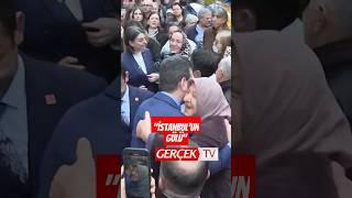 Üsküdar semt pazarında yaşlı bir teyze Ekrem imamoğlu'nu "İstanbul'un gülü" diyerek sevdi