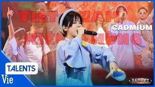 Rapper 16 tuổi CADMIUM hùng hồn rap về Việt Nam khiến 4 HLV đứng ngồi không yên| Rap Việt Live Stage