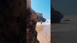 A praia sobre a qual ninguém conta!Vem assistir ao vídeo completo sobre a Praia da Adraga!#portugal