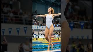 I'm Eva Herzigová, Like a butterfly~~     #shorts #peace #swimsuit #bikini #yogapants