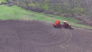 Відео-відгук фермера про зернову сівалку СЗФ 4000-V (варіаторна) від АК "Фаворит"