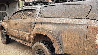 How to wash DIRTIEST 4x4 off road JEEP ? #asmr #satisfying