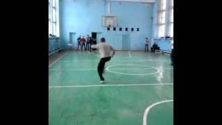 Урок физры В Кромской средней школе