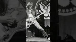 Цього дня 1948 року народився Джонні Рамон... #music #rock #punk #punkrock #ramones #johnnyramone