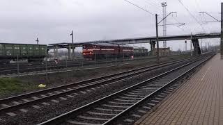 Diesel locomotives 2TE116-670+2M62U-0282 at Jāņavārti freight yard