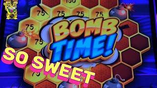 HONEY IS ALWAYS SWEET !!!50 FRIDAY 355SUMATRAN STORM / HOLD ONTO YOUR HAT / HONEY BOMB SLOT