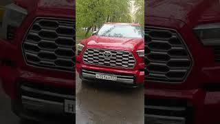 Новая Toyota Sequoia.