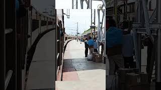 12246 Duronto Express | SMVT Bengaluru to Howrah – A Royal Journey Begins  #durontoexpress 