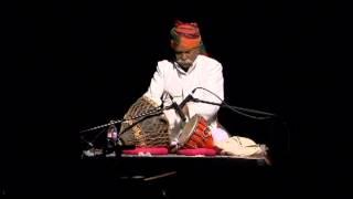 Masters of Percussion : Ram Kishan playing a fabulous nagada solo