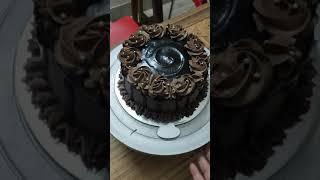 #chocolate cake my signature cake #customized cake #rosettes #dripcake #shorts #short #simplysuman