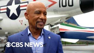 Montel Williams turns military experience into new book