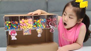 초콜렛 자판기? 서은이의 멍멍이 초콜렛 자판기 청소 정리하기 Dog Chocolate Vending Machine for Kids