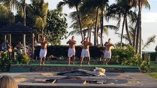 Paradise Cove, Hawaii - the guys dance!