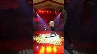 Hurray | Learned To Create the Retro Style Outline | #animation #3danimationsoftware #funny