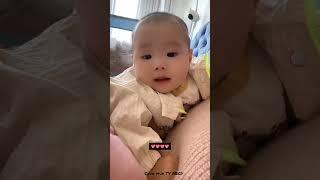 Cute ️MEME talking #instamom #babyvoice #babyvideos #momlife #baby #momming #cutebabylaughing #cute