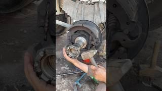 Spindle threads mechanical expert #automobile #truck #mechanic #techskills