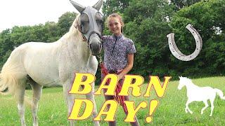 My 1st Vlog - "A Day at the Barn"