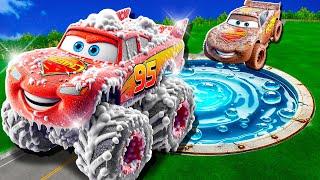 Water Pit Cleaning In Muddy Lightning McQueen & Big & Small Pixar Cars! Beam.NG Drive!