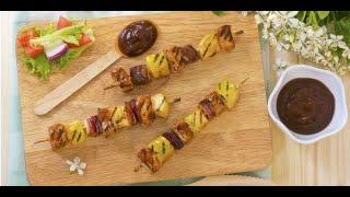 Brochetas de cerdo con piña
