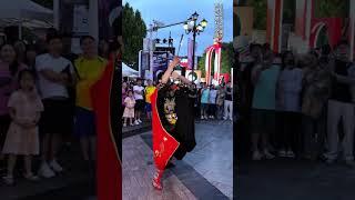 Don't forget the original intention and keep moving forward. Intangible cultural heritage, fire-