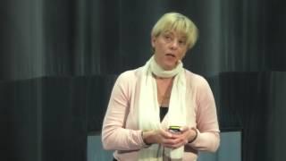 How cross-cultural understanding can help us to see each other | Simone Buijzen | TEDxSittardGeleen