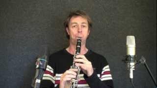 Clarinet Lesson: rhythmic register jumping (Cam Robbins)