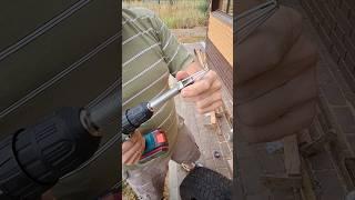 Самоделка приспособление для шипования покрышек своими руками #diy #tool #полезныесоветы #хитрости