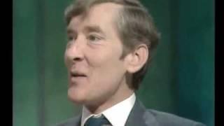 Kenneth Williams Interview 1974  Part 1 - Hilarious