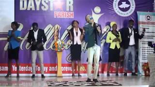 Atmosphere of worship with Wisdom Ekong