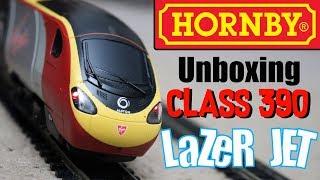 Hornby - Unboxing Class 390 Virgin Pendolino